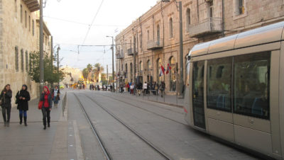 Tramway de Jérusalem construit par Alstom modèle citadis
